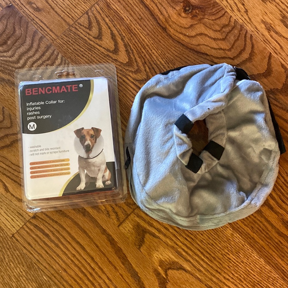 Inflatable collar for dogs